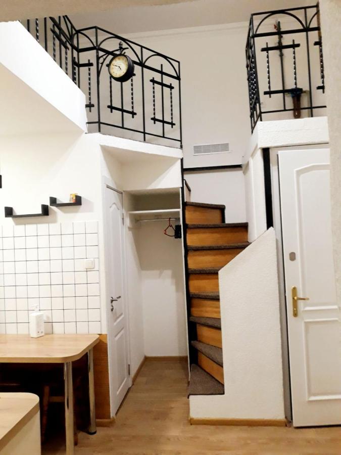 Regrand Apartment On Svobody 22 Львів Екстер'єр фото